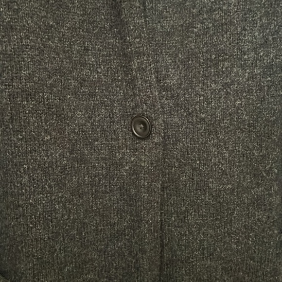 Uniqlo wool blend cardigan - Picture 2 of 2